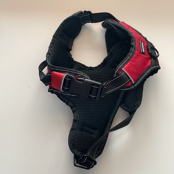 Adjustable Reflective Dog Harness Red Sizes L - Picture 6 of 11